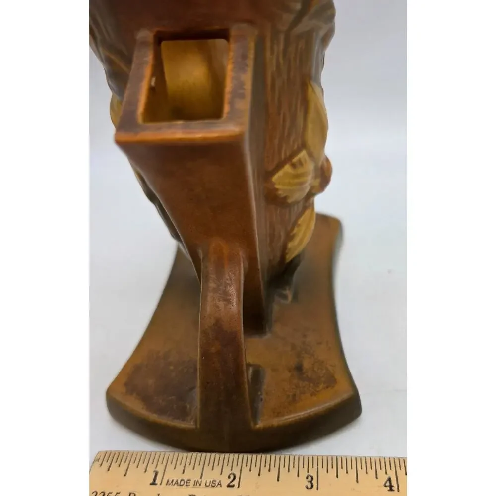 ROSEVILLE POTTERY CLEMATIS BROWN FLOWER VASE #192-5